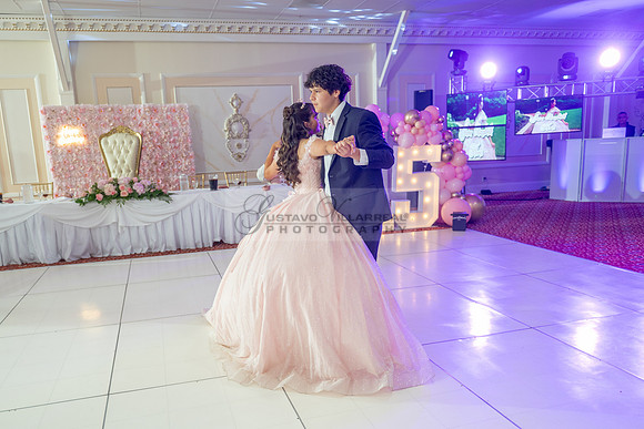 Jane Elizabeth quinceanera photographer-videographer-South Gate-Whittier-The Rose gardens in Whittier Ca. Gustavo Villarreal photography, videography, 323-633-8283, www.gvphotoandvideo.com