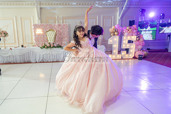 Jane Elizabeth quinceanera photographer-videographer-South Gate-Whittier-The Rose gardens in Whittier Ca. Gustavo Villarreal photography, videography, 323-633-8283, www.gvphotoandvideo.com