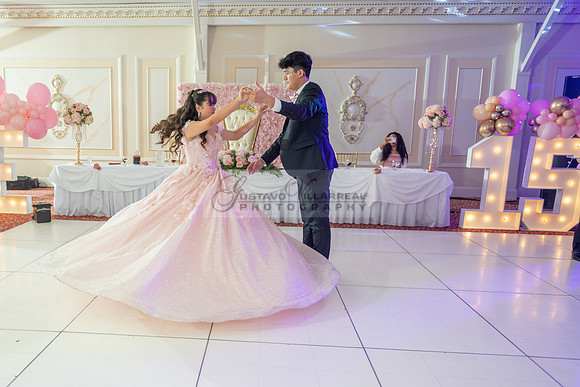 Jane Elizabeth quinceanera photographer-videographer-South Gate-Whittier-The Rose gardens in Whittier Ca. Gustavo Villarreal photography, videography, 323-633-8283, www.gvphotoandvideo.com