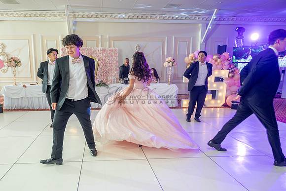 Jane Elizabeth quinceanera photographer-videographer-South Gate-Whittier-The Rose gardens in Whittier Ca. Gustavo Villarreal photography, videography, 323-633-8283, www.gvphotoandvideo.com