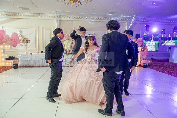 Jane Elizabeth quinceanera photographer-videographer-South Gate-Whittier-The Rose gardens in Whittier Ca. Gustavo Villarreal photography, videography, 323-633-8283, www.gvphotoandvideo.com