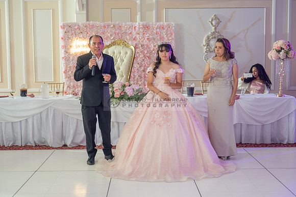 Jane Elizabeth quinceanera photographer-videographer-South Gate-Whittier-The Rose gardens in Whittier Ca. Gustavo Villarreal photography, videography, 323-633-8283, www.gvphotoandvideo.com