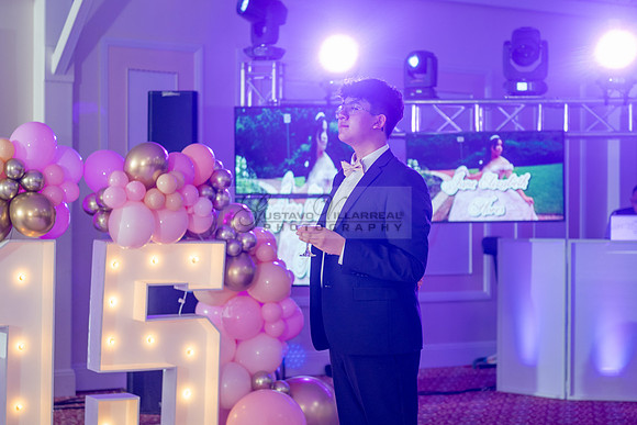 Jane Elizabeth quinceanera photographer-videographer-South Gate-Whittier-The Rose gardens in Whittier Ca. Gustavo Villarreal photography, videography, 323-633-8283, www.gvphotoandvideo.com