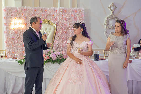 Jane Elizabeth quinceanera photographer-videographer-South Gate-Whittier-The Rose gardens in Whittier Ca. Gustavo Villarreal photography, videography, 323-633-8283, www.gvphotoandvideo.com
