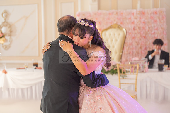 Jane Elizabeth quinceanera photographer-videographer-South Gate-Whittier-The Rose gardens in Whittier Ca. Gustavo Villarreal photography, videography, 323-633-8283, www.gvphotoandvideo.com