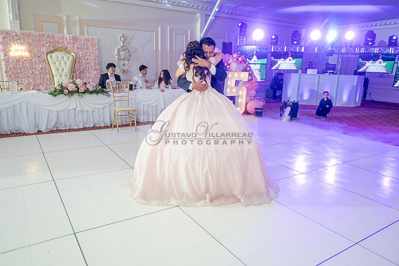 Jane Elizabeth quinceanera photographer-videographer-South Gate-Whittier-The Rose gardens in Whittier Ca. Gustavo Villarreal photography, videography, 323-633-8283, www.gvphotoandvideo.com