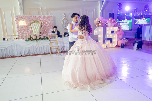 Jane Elizabeth quinceanera photographer-videographer-South Gate-Whittier-The Rose gardens in Whittier Ca. Gustavo Villarreal photography, videography, 323-633-8283, www.gvphotoandvideo.com