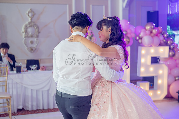 Jane Elizabeth quinceanera photographer-videographer-South Gate-Whittier-The Rose gardens in Whittier Ca. Gustavo Villarreal photography, videography, 323-633-8283, www.gvphotoandvideo.com