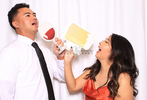 Stephanie and Albert wedding celebration, photo booth in Redondo Beach Ca, Gustavo Villarreal Photography, 323-633-8283, www.gvphotoandvideo.com