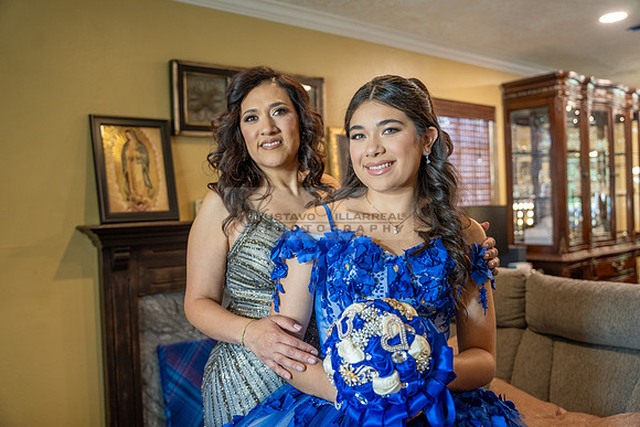 Violeta Noemi quinceanera celebration, photographer , videographer in Hacienda Heights Ca, Montebello Ca, Gustavo Villarreal Photography, 323-633-8283, www.gvphotoandvideo.com