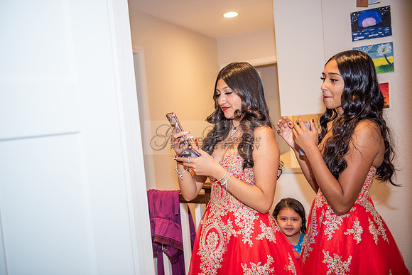 Katelynn Ramirez quinceanera celebration photography and video at Poncitlan square park in Palmdale Ca, www.gustavovillarreal.com, 323-633-8283