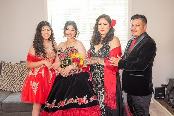 Katelynn Ramirez quinceanera celebration photography and video at Poncitlan square park in Palmdale Ca, www.gustavovillarreal.com, 323-633-8283