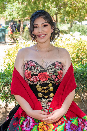 Katelynn Ramirez quinceanera celebration photography and video at Poncitlan square park in Palmdale Ca, www.gustavovillarreal.com, 323-633-8283