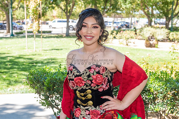 Katelynn Ramirez quinceanera celebration photography and video at Poncitlan square park in Palmdale Ca, www.gustavovillarreal.com, 323-633-8283
