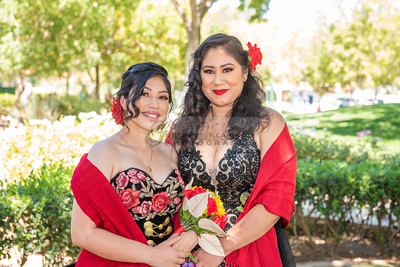 Katelynn Ramirez quinceanera celebration photography and video at Poncitlan square park in Palmdale Ca, www.gustavovillarreal.com, 323-633-8283