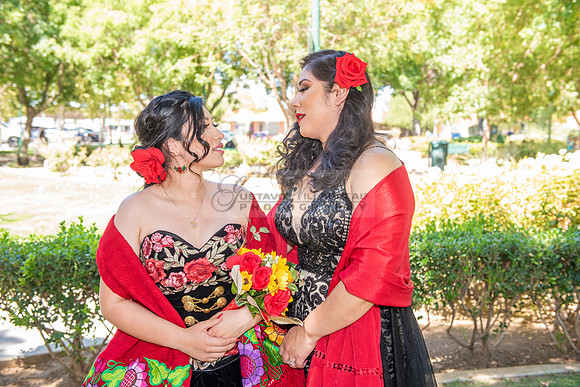 Katelynn Ramirez quinceanera celebration photography and video at Poncitlan square park in Palmdale Ca, www.gustavovillarreal.com, 323-633-8283