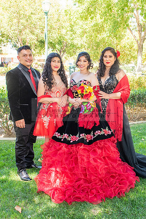 Katelynn Ramirez quinceanera celebration photography and video at Poncitlan square park in Palmdale Ca, www.gustavovillarreal.com, 323-633-8283