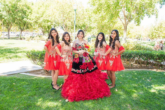 Katelynn Ramirez quinceanera celebration photography and video at Poncitlan square park in Palmdale Ca, www.gustavovillarreal.com, 323-633-8283