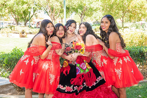 Katelynn Ramirez quinceanera celebration photography and video at Poncitlan square park in Palmdale Ca, www.gustavovillarreal.com, 323-633-8283