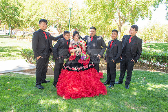 Katelynn Ramirez quinceanera celebration photography and video at Poncitlan square park in Palmdale Ca, www.gustavovillarreal.com, 323-633-8283