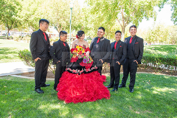Katelynn Ramirez quinceanera celebration photography and video at Poncitlan square park in Palmdale Ca, www.gustavovillarreal.com, 323-633-8283