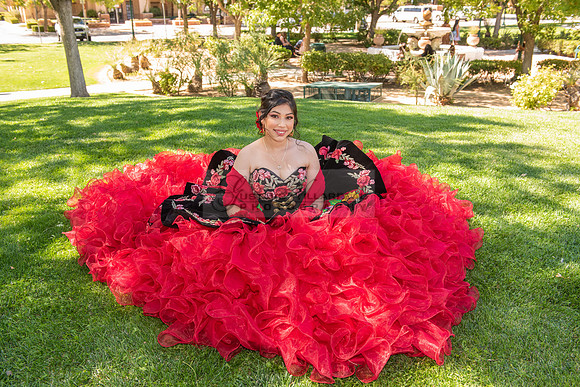 Katelynn Ramirez quinceanera celebration photography and video at Poncitlan square park in Palmdale Ca, www.gustavovillarreal.com, 323-633-8283