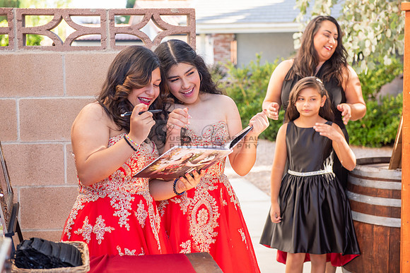 Katelynn Ramirez quinceanera celebration photography and video at Poncitlan square park in Palmdale Ca, www.gustavovillarreal.com, 323-633-8283
