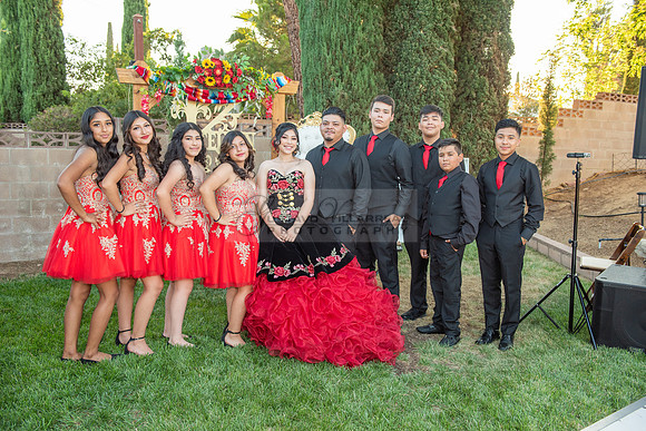 Katelynn Ramirez quinceanera celebration photography and video at Poncitlan square park in Palmdale Ca, www.gustavovillarreal.com, 323-633-8283