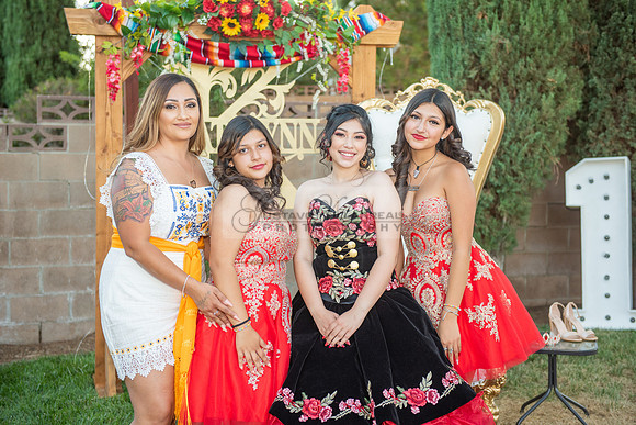 Katelynn Ramirez quinceanera celebration photography and video at Poncitlan square park in Palmdale Ca, www.gustavovillarreal.com, 323-633-8283