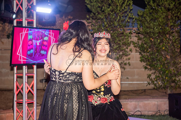 Katelynn Ramirez quinceanera celebration photography and video at Poncitlan square park in Palmdale Ca, www.gustavovillarreal.com, 323-633-8283