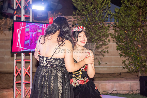 Katelynn Ramirez quinceanera celebration photography and video at Poncitlan square park in Palmdale Ca, www.gustavovillarreal.com, 323-633-8283