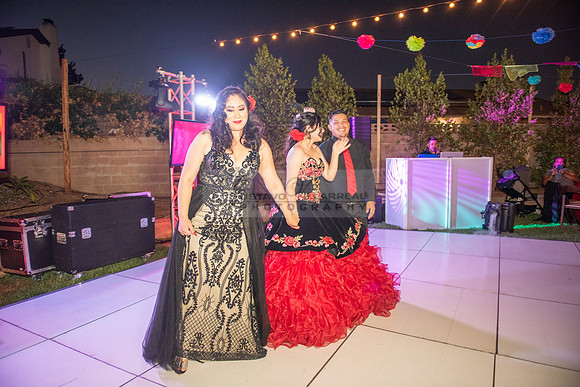 Katelynn Ramirez quinceanera celebration photography and video at Poncitlan square park in Palmdale Ca, www.gustavovillarreal.com, 323-633-8283