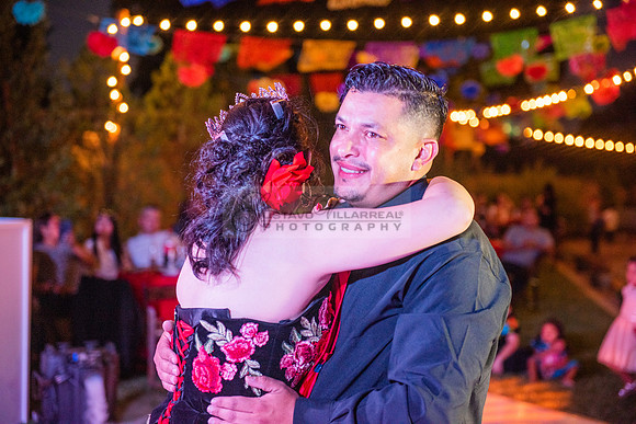 Katelynn Ramirez quinceanera celebration photography and video at Poncitlan square park in Palmdale Ca, www.gustavovillarreal.com, 323-633-8283