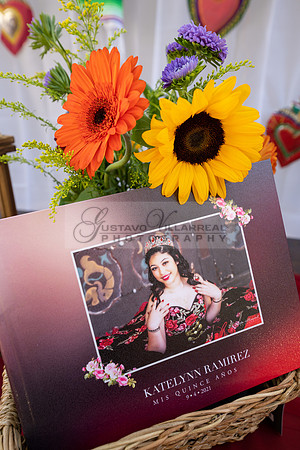 Katelynn Ramirez quinceanera celebration photography and video at Poncitlan square park in Palmdale Ca, www.gustavovillarreal.com, 323-633-8283