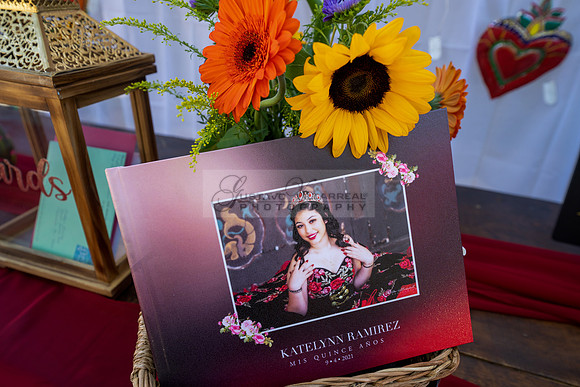 Katelynn Ramirez quinceanera celebration photography and video at Poncitlan square park in Palmdale Ca, www.gustavovillarreal.com, 323-633-8283