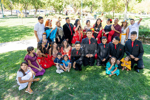 Katelynn Ramirez quinceanera celebration photography and video at Poncitlan square park in Palmdale Ca, www.gustavovillarreal.com, 323-633-8283