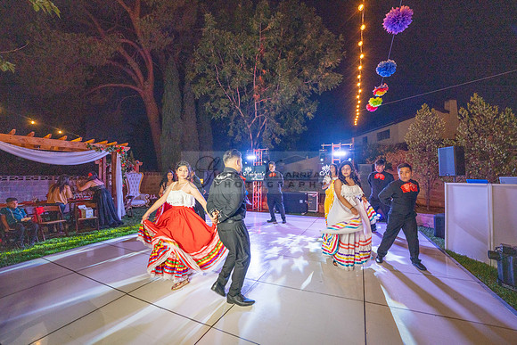 Katelynn Ramirez quinceanera celebration photography and video at Poncitlan square park in Palmdale Ca, www.gustavovillarreal.com, 323-633-8283