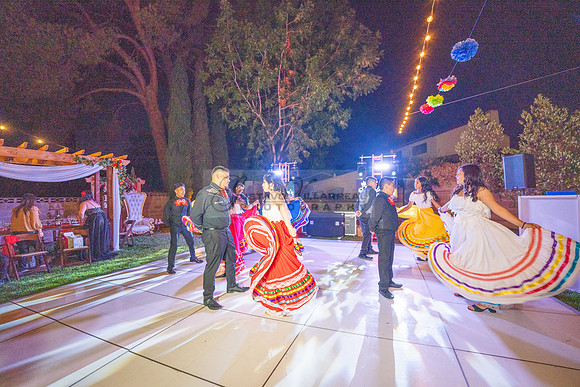 Katelynn Ramirez quinceanera celebration photography and video at Poncitlan square park in Palmdale Ca, www.gustavovillarreal.com, 323-633-8283