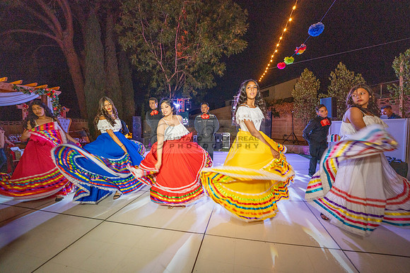 Katelynn Ramirez quinceanera celebration photography and video at Poncitlan square park in Palmdale Ca, www.gustavovillarreal.com, 323-633-8283