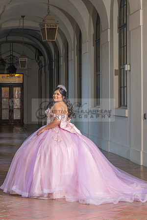Camila Pacheco quinceanera, sweet 16, photo session in Pasadena City Hall in Pasadena California, photography and videography by Gustavo Villarreal photographer, 323-633-8283, www.gvphotoandvideo.com