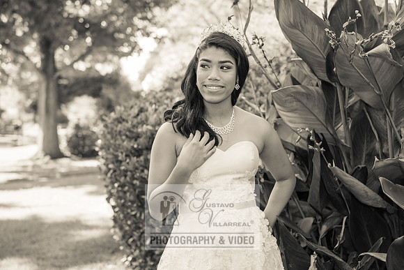 Jade Barrios quinceaneras-sweet sixteen-weddings-bodas-photo-video-anniversaries, birthdays-family portraits-at-penn-park-whittier-ca-www.gustavovillarreal.com-323-633-8283
