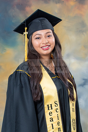 Melissa Ramirez graduation photos in Downey Ca, photo studio by www.gustavovillarreal.com, 323-633-8283