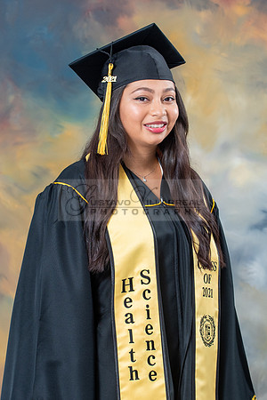 Melissa Ramirez graduation photos in Downey Ca, photo studio by www.gustavovillarreal.com, 323-633-8283