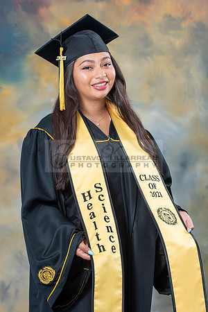 Melissa Ramirez graduation photos in Downey Ca, photo studio by www.gustavovillarreal.com, 323-633-8283