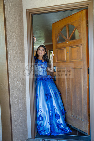 Violeta Noemi quinceanera celebration, photographer , videographer in Hacienda Heights Ca, Montebello Ca, Gustavo Villarreal Photography, 323-633-8283, www.gvphotoandvideo.com