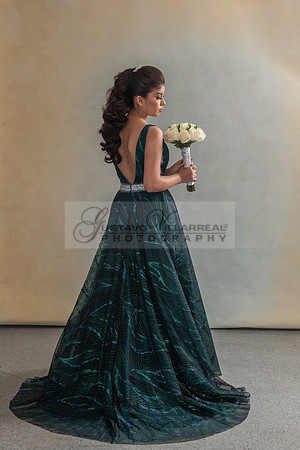 Salma Valdivia quinceanera photo session at Gustavo Villarreal photography studio in whittier Ca, www.gustavovillarreal.com, 323-633-8283