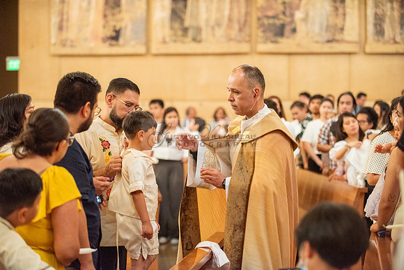 Baptism photographer, videographer at Cathedral of our Lady of Angeles in Los Angeles Ca. Gustavo Villarreal Photography, 323-633-8283, www.gvphotoandvideo.com