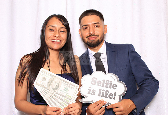 Stephanie and Albert wedding celebration, photo booth in Redondo Beach Ca, Gustavo Villarreal Photography, 323-633-8283, www.gvphotoandvideo.com
