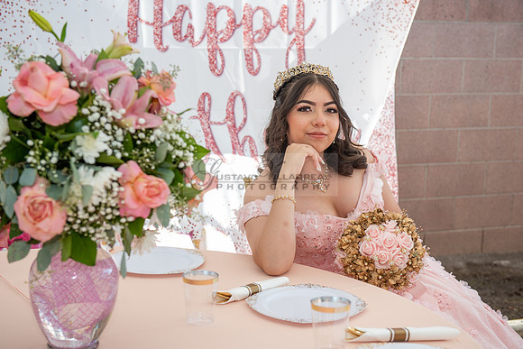 Jocelyn Castillo, Quinceaneras photo and video in Buena Park Ca, www.gustavovillarreal.com, 323-633-8283