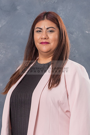 Laryssa Villalobos Business headshots in Whittier Ca, www.gustav